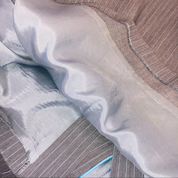 L’OFFICIEL/ WOMEN’S PINSTRIPED SUIT - Picture 7 of 11